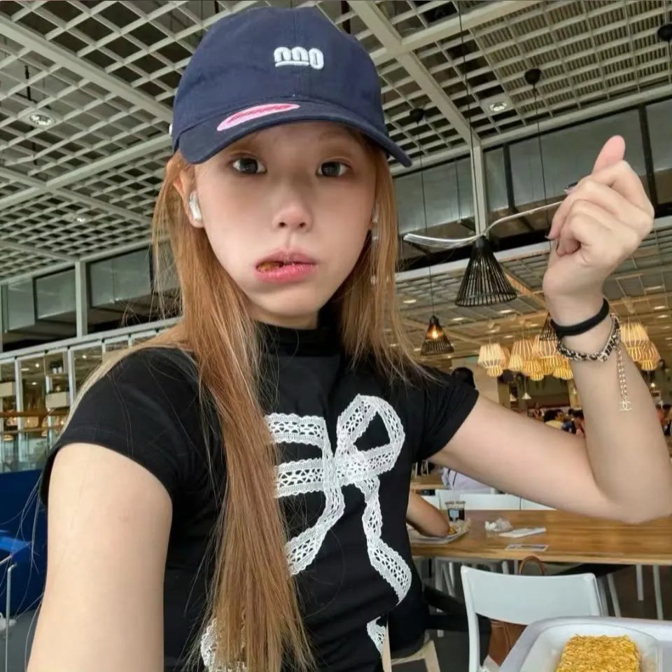 长颈鹿返学啦!