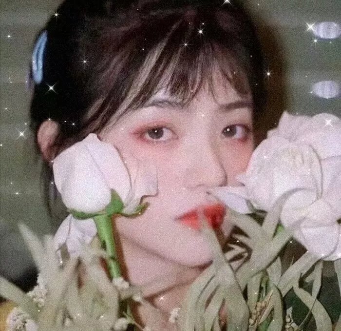 灰色的果实